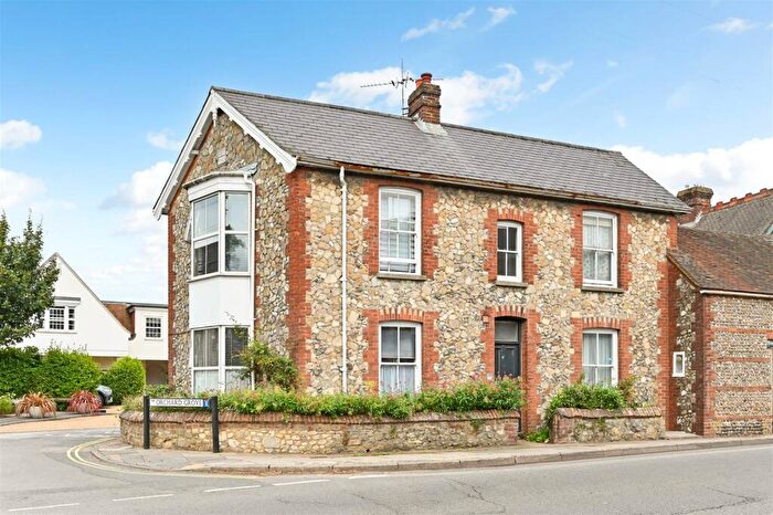 Studio To Rent In Orchard Street, Chichester, PO19