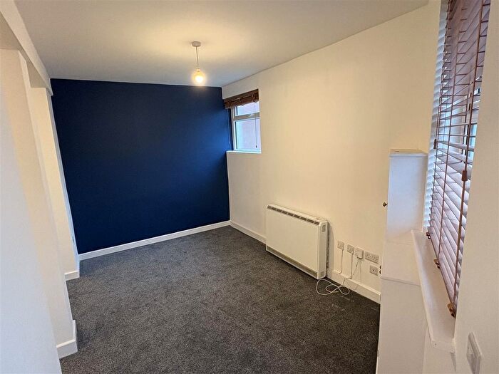 1 Bedroom Property To Rent In Cotmanhay Road, Ilkeston, DE7