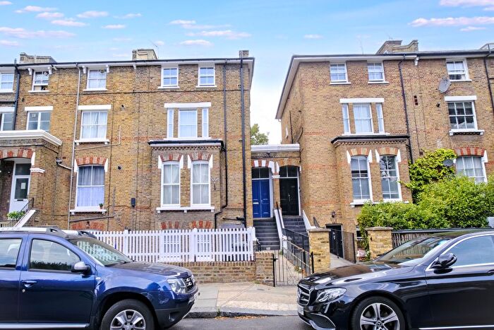 Studio For Sale In Coningham Road, London, W12