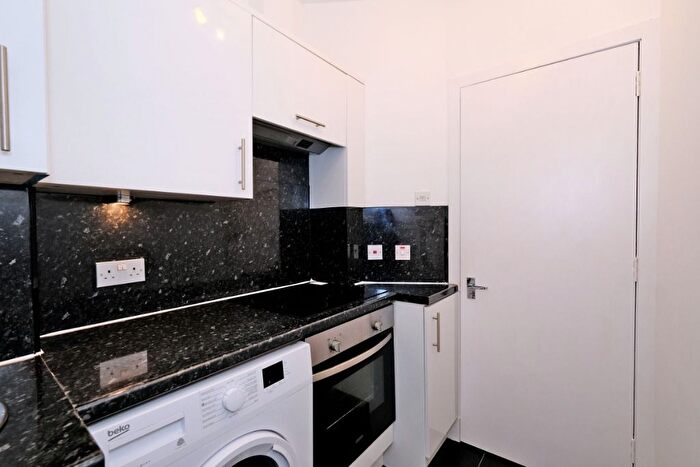 1 Bedroom Flat To Rent In Holburn Road, Aberdeen, AB10