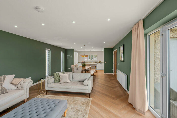 4 Bedroom Detached House For Sale In B Dunnichen Road, DD8