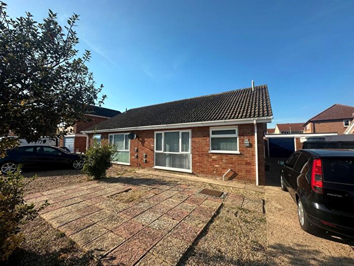 2 Bedroom Bungalow To Rent In Blackbird Road, Beck Row, Bury St. Edmunds, IP28