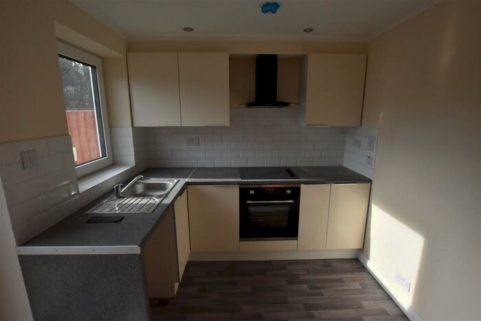 3 Bedroom Town House To Rent In Lansdowne Road, Leicester, LE2