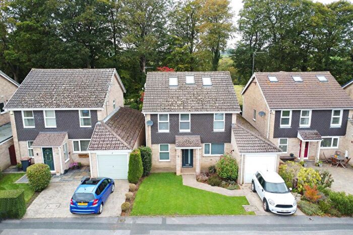 4 Bedroom House For Sale In Mill Gate, Harrogate, HG1