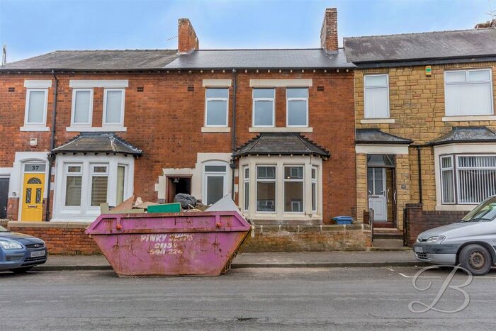 2 Bedroom Flat To Rent In Princes Street, Mansfield, NG18