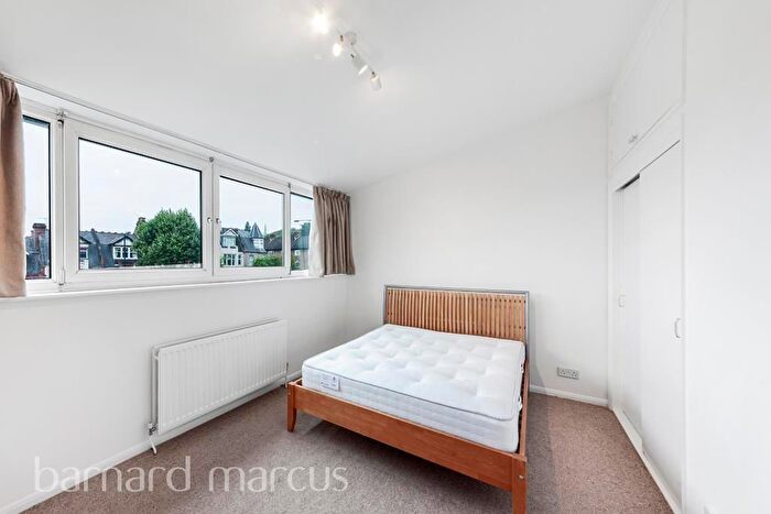 3 Bedroom Property To Rent In Muswell Hill, Muswell Hill, London, N10