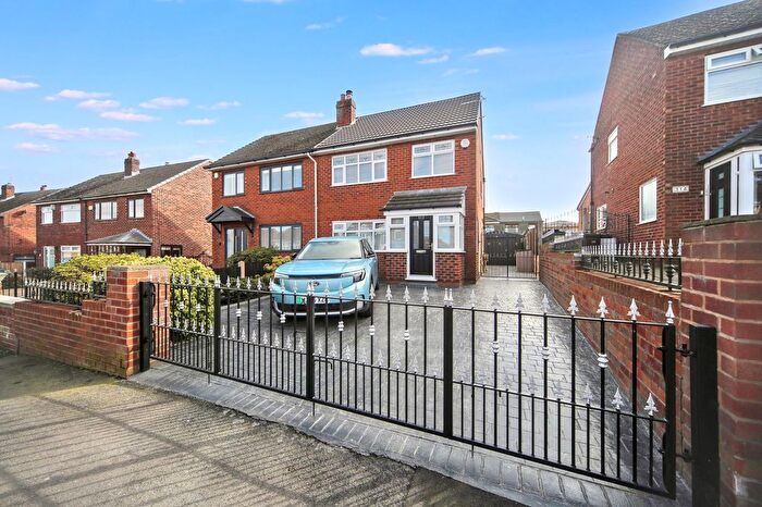 3 Bedroom Semi Detached House For Sale In Poolstock Lane, Wigan, WN3