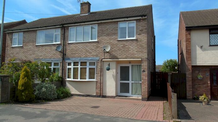 3 Bedroom Semi-Detached House To Rent In Mayfield Way, Barwell, LE9