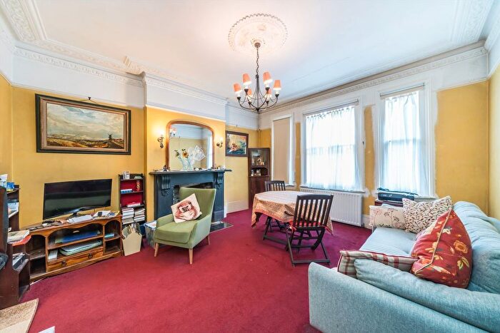 5 Bedroom Terraced House For Sale In Longley Road, Tooting, SW17