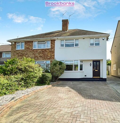 3 Bedroom Semi-Detached House For Sale In Lower Road, Swanley, BR8
