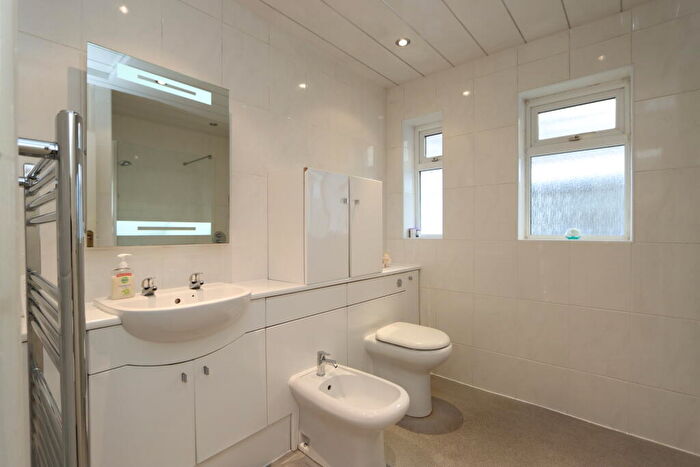 2 Bedroom Semi-Detached Bungalow For Sale In Cragside, Whitley Bay, Tyne And Wear, NE26