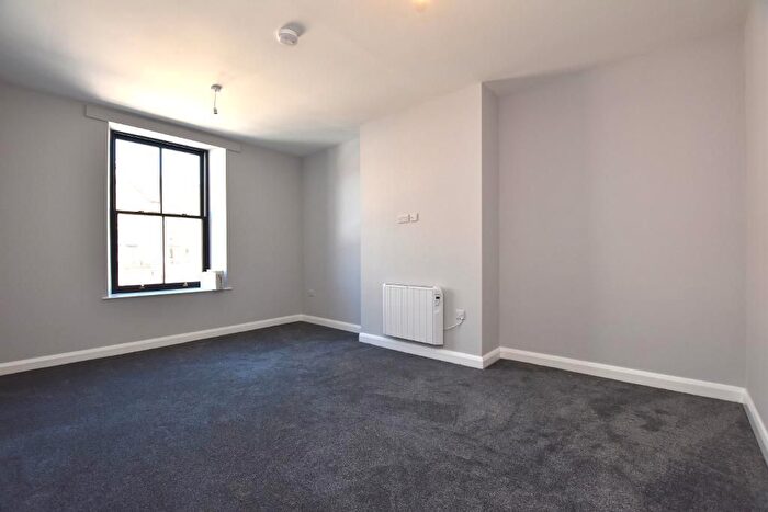 2 Bedroom Flat To Rent In Castle Street, Clitheroe, BB7
