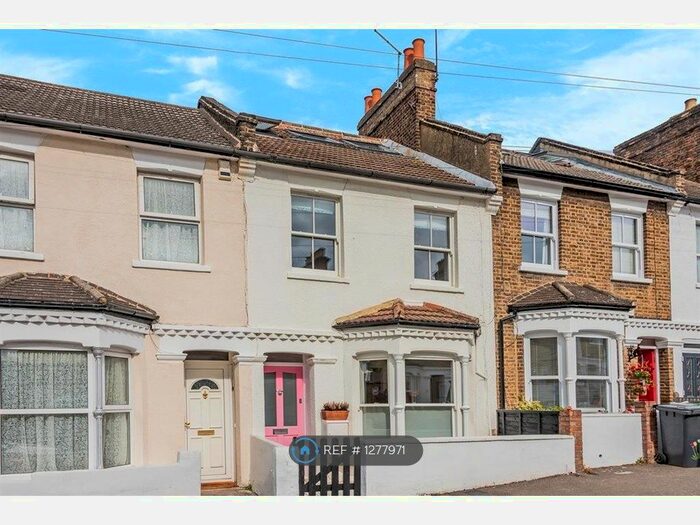 4 Bedroom Terraced House To Rent In Harvard Road, London SE13