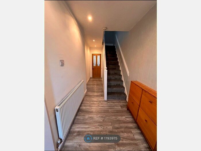 3 Bedroom Terraced House To Rent In Banks Road, Coventry, CV6