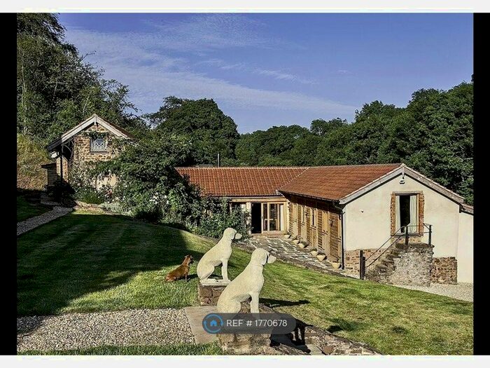 6 Bedroom Detached House To Rent In Coombeland Barn, Cadeleigh, Tiverton, EX16