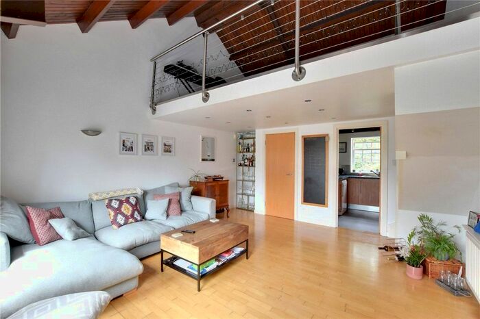 3 Bedroom Terraced House To Rent In Devonshire Drive, Greenwich, London, SE10