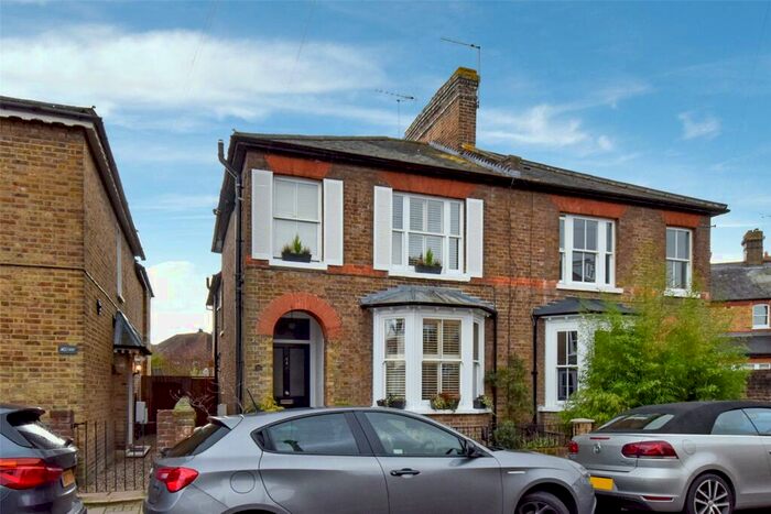 3 Bedroom Semi-Detached House To Rent In Adelaide Square, Windsor, Berkshire, SL4