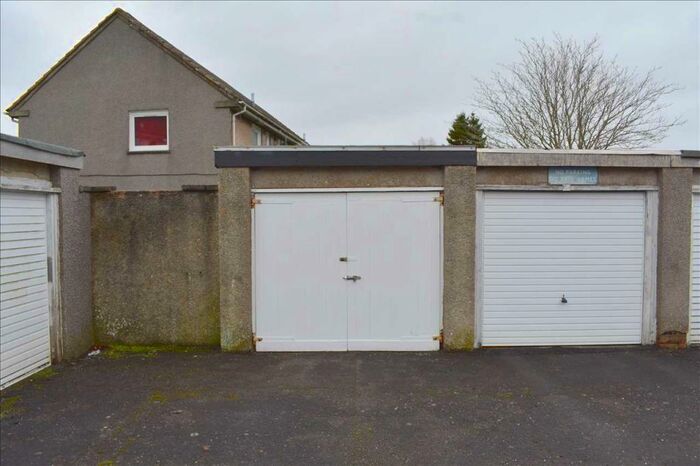 Garage / Parking To Rent In Stephenson Place, Murray, East Kilbride, G75