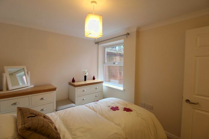 1 Bedroom Flat For Sale In Fig Tree Court, Canal Hill, Tiverton, EX16