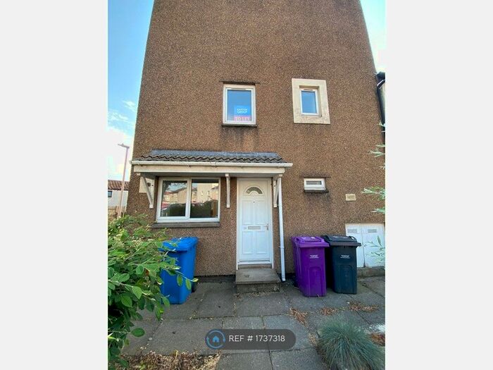 3 Bedroom End Of Terrace House To Rent In Campsie Avenue, Bourtreehill South, Irvine, KA11