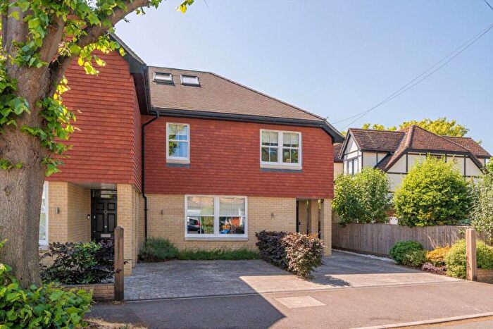4 Bedroom Semi Detached House For Sale In Kings Drive, Thames Ditton, KT7