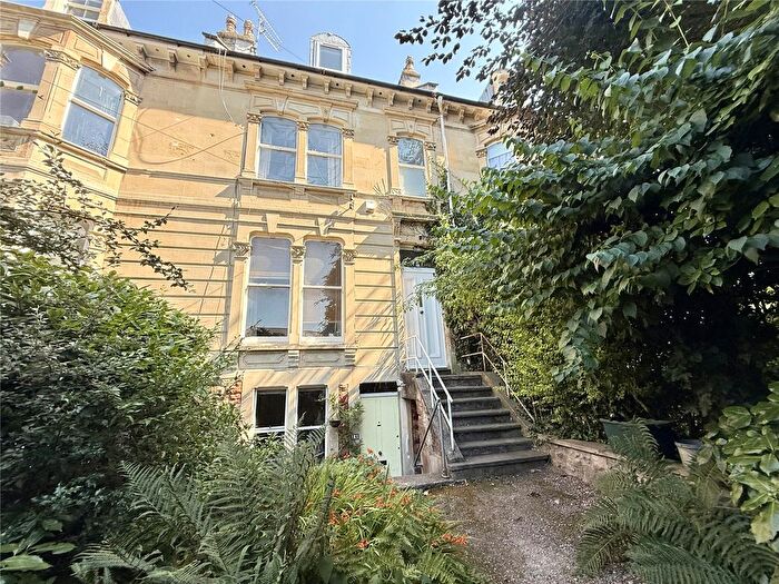 1 Bedroom Flat To Rent In Abbotsford Road, Bristol, Somerset, BS6