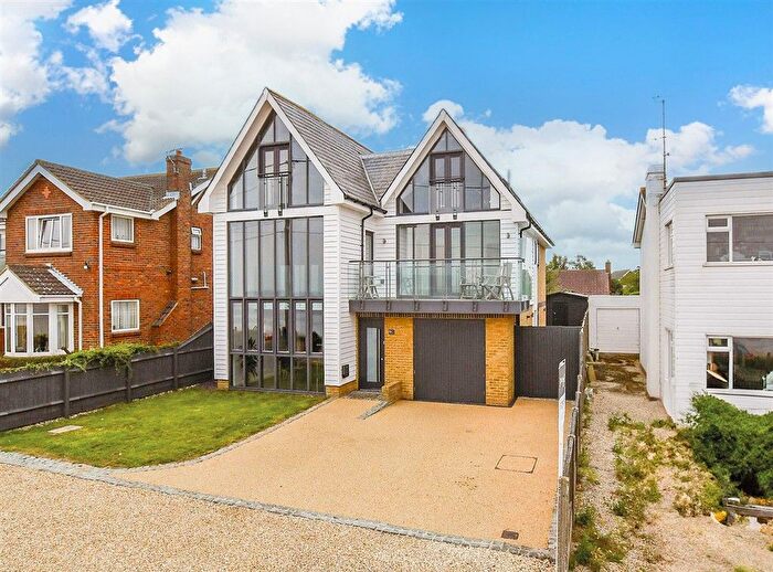 4 Bedroom Detached House For Sale In Preston Parade, Whitstable, Kent, CT5