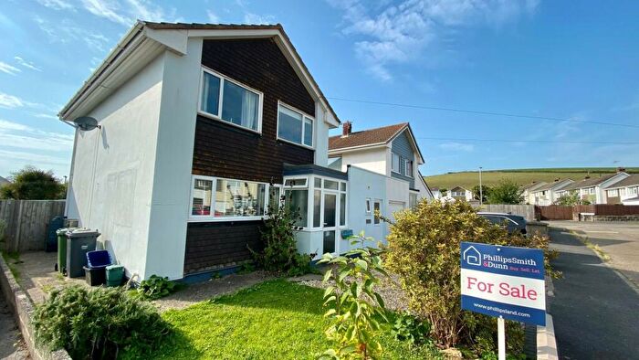 4 Bedroom Link Detached House To Rent In Braunton, EX33