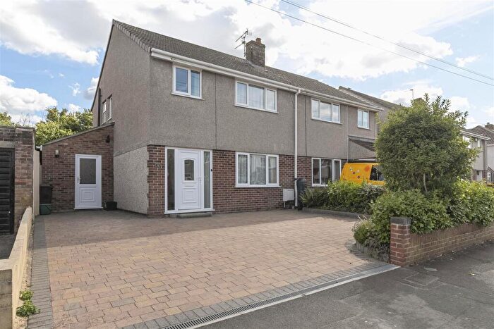 3 Bedroom Semi-Detached House For Sale In Parkside Avenue, Winterbourne, BS36