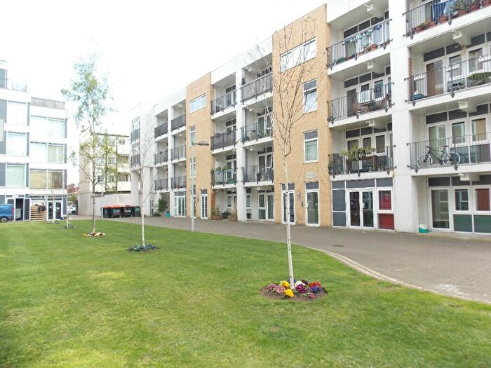 1 Bedroom Apartment To Rent In Hacon Square, Richmond Road, Hackney, E8