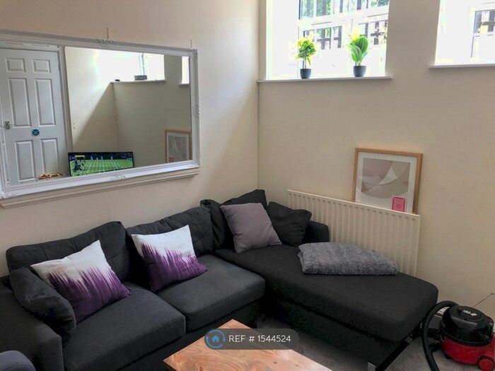 6 Bedroom Flat To Rent In Bower Road, Sheffield, S10