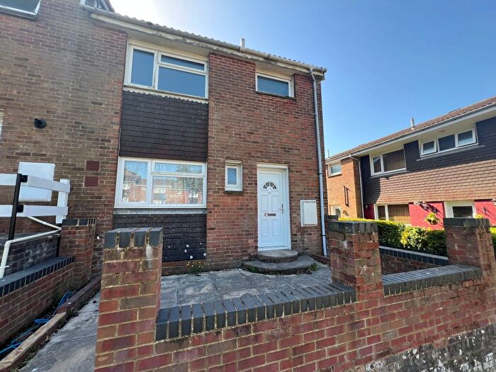 3 Bedroom End Of Terrace House To Rent In Ditchling Drive, Hastings, TN35