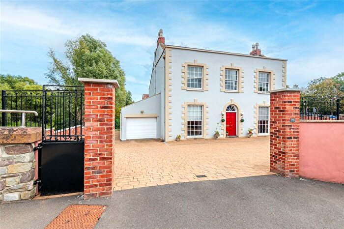 5 Bedroom Detached House For Sale In Bridgwater Road, Bathpool, Taunton, Somerset, TA1