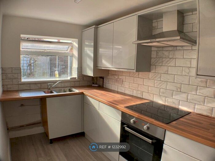 3 Bedroom Terraced House To Rent In West Carr Road, Retford, DN22