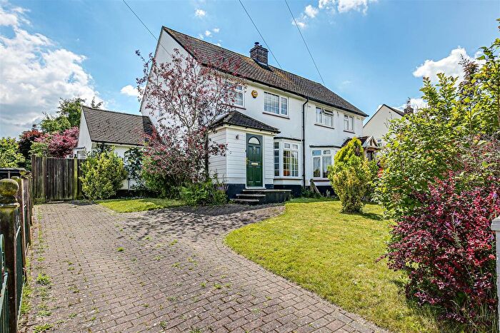 2 Bedroom Semi-Detached House For Sale In Woodside Road, Sundridge, Sevenoaks, TN14