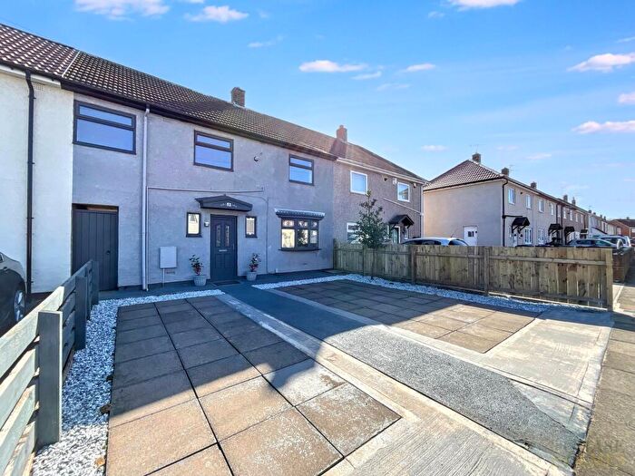 3 Bedroom Terraced House For Sale In Hexham Avenue, Hebburn, NE31