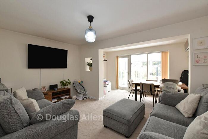 3 Bedroom Semi-Detached Bungalow For Sale In Church End Lane, Runwell, Wickford, Essex, SS11