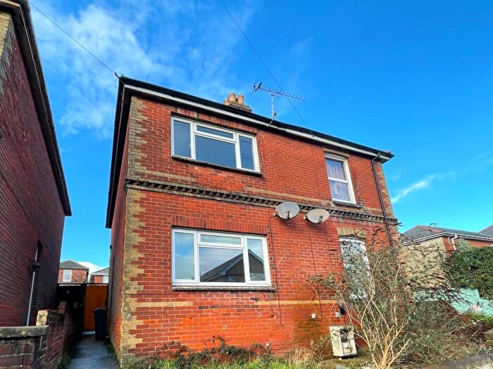 3 Bedroom House To Rent In Daniel Street, Ryde, PO33