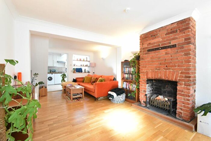 2 Bedroom Terraced House To Rent In Grove Place, Weybridge, KT13