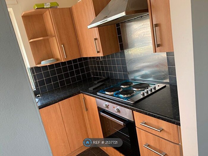 2 Bedroom Flat To Rent In Trevarren Drive, Sunderland, SR2