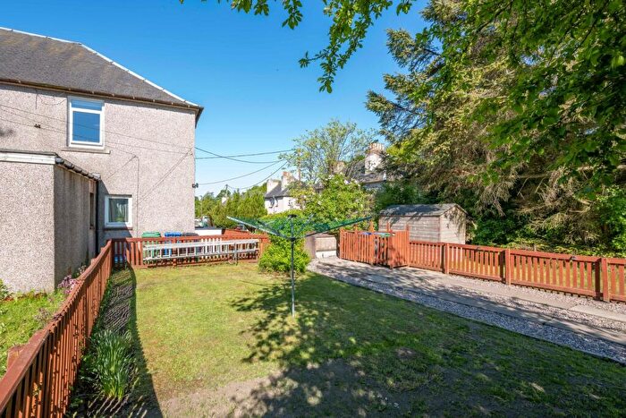 2 Bedroom Flat For Sale In Sunnybraes Terrace, Steelend, Dunfermline, KY12