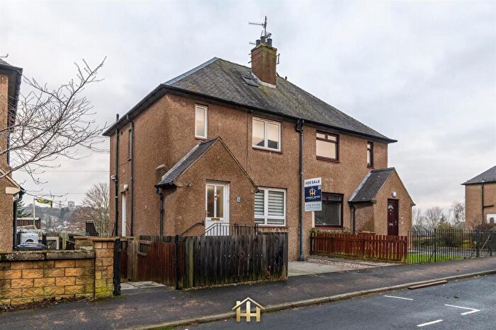 2 Bedroom Semi Detached House For Sale In Quarry Knowe, Dundee, DD2