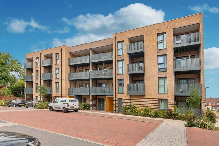 Studio To Rent In Merriam Close, London, E4