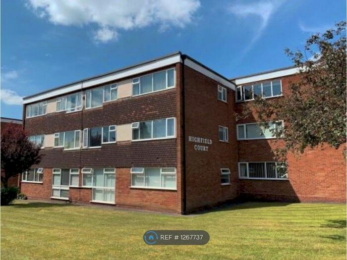 2 Bedroom Flat To Rent In Highfield Court, Sutton Coldfield B73