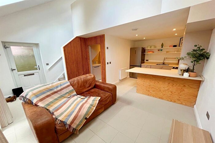 1 Bedroom Flat To Rent In Southbourne, BH7