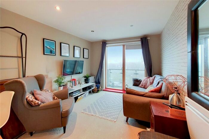 1 Bedroom Flat To Rent In Reed House, Durnsford Road, London, SW19