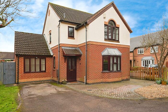 3 Bedroom Detached House For Sale In Mandalay Drive, Brockhill Village, Norton, Worcester, WR5