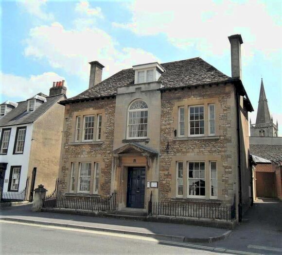 1 Bedroom Flat To Rent In St. Mary Street, Chippenham, SN15