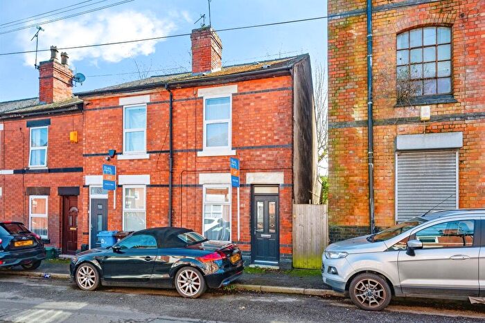 2 Bedroom Terraced House For Sale In Lynton Street, Derby, DE22