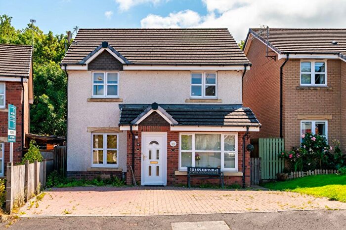3 Bedroom Detached House For Sale In Bowhouse Drive, Glasgow, G45